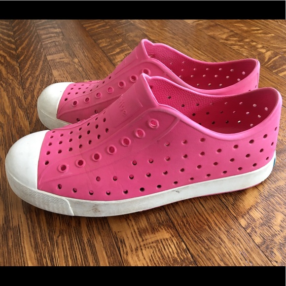 Native Shoes Other - Kids pink Native Shoes